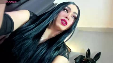  not into STINGY and CHEAP people online show from 10.15.25