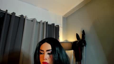  not into STINGY and CHEAP people online show from 11.25.25