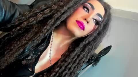  not into STINGY and CHEAP people online show from 12.01.25