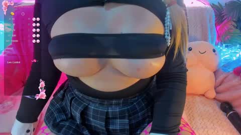 Snapshot of yourgirl11555 chatting on 03.08.25 Liza online show from 03.08.25