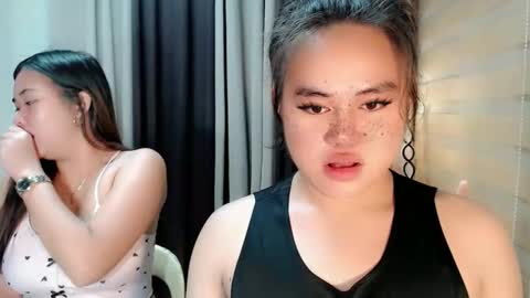 Snapshot of yourgirlalthea chatting on 10.16.25 HI ITS ME ALTHEA online show from 10.16.25
