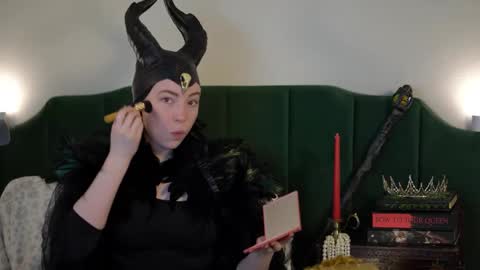 Snapshot of yourgirlsarlei chatting on 10.16.25 Sarlei Sar-uh-lie online show from 10.16.25