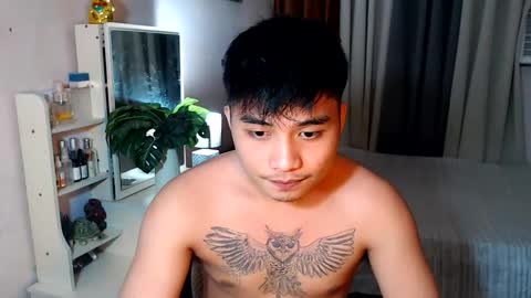 Snapshot of yourhandsome_hunk chatting on 05.31.26 Paul online show from 05.31.26