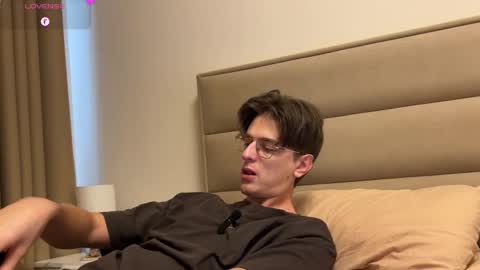 Snapshot of yourhotchristian chatting on 01.19.26 Chris online show from 01.19.26