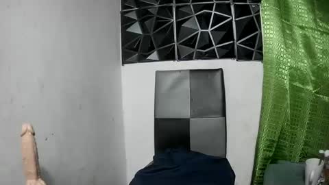 Snapshot of yourhotdodz chatting on 09.08.25 yourhotdodz online show from 09.08.25