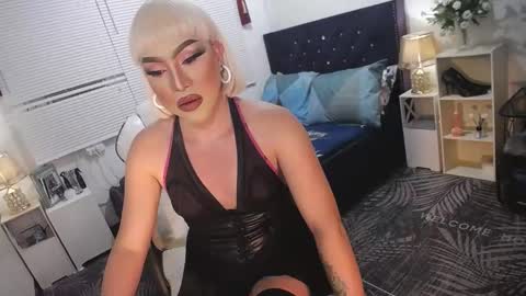 --               online show from 02.17.25