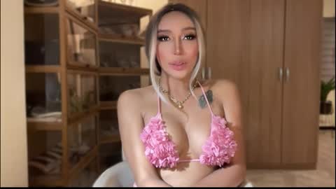 Pearl online show from 11.13.25