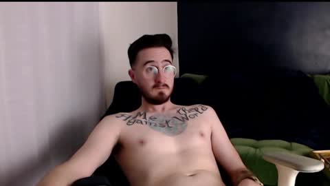 Snapshot of yourneighborhoodfriendlydick chatting on 01.02.25 Sharing For Fun and Pleasure online show from 01.02.25