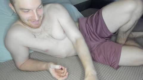 Snapshot of yournomad chatting on 09.28.25 Your Nomad online show from 09.28.25