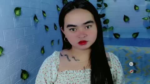 Snapshot of yourprincessthea chatting on 02.17.25 yourprincessthea online show from 02.17.25