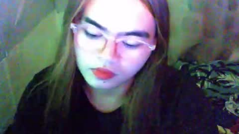 Snapshot of yourprincessthea chatting on 04.23.26 yourprincessthea online show from 04.23.26