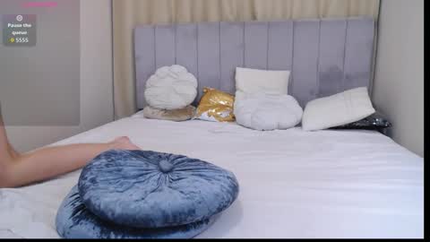 Snapshot of yours_jasmin chatting on 10.06.25 yours_jasmin online show from 10.06.25