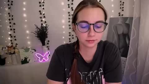 Happy online show from 09.12.25