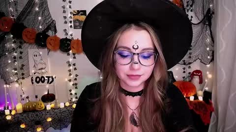 Happy online show from 10.29.25