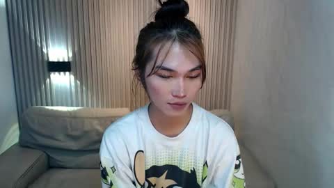    online show from 12.03.25