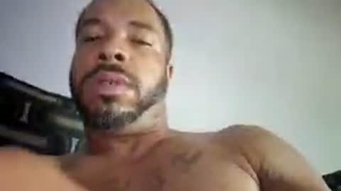 Snapshot of yoursexydaddy8181 chatting on 07.30.26 yoursexydaddy8181 online show from 07.30.26
