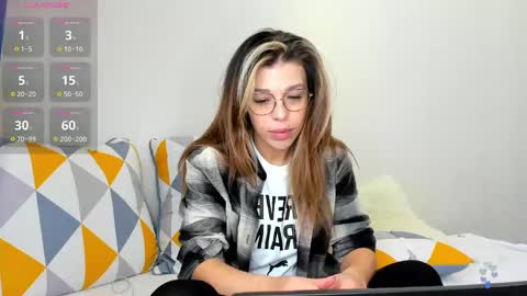 Snapshot of yoursoul_mila chatting on 02.09.25 yoursoul_mila online show from 02.09.25