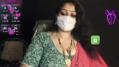 Snapshot of yourss_preethy chatting on 11.03.25 preethy online show from 11.03.25