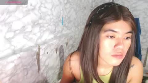 Snapshot of yoursweet_asian20 chatting on 06.23.26 Maddie online show from 06.23.26