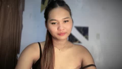 yoursweetgirl_zia online show from 05.16.26