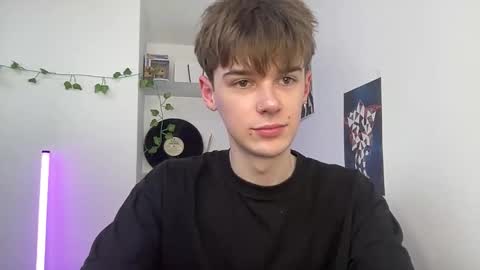 yoursweetyguy online show from 04.15.26