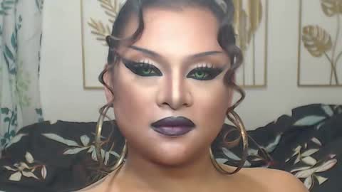 Snapshot of yourtrannyqueenxxx chatting on 11.03.25 Anastacia Grey online show from 11.03.25