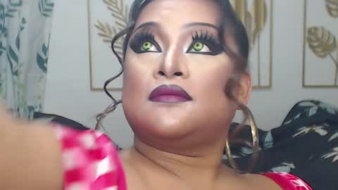 Snapshot of yourtrannyqueenxxx chatting on 11.09.25 Anastacia Grey online show from 11.09.25