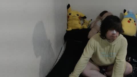 yourtrapuwu online show from 02.04.25