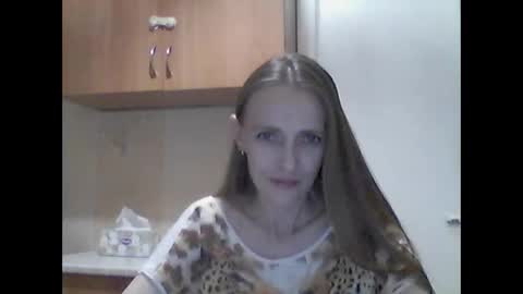 Snapshot of youur_light chatting on 05.10.26 Youur light online show from 05.10.26