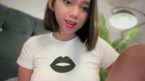 YowgineTheGreat online show from 02.23.25