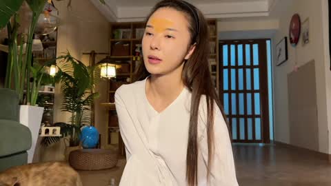 lili online show from 11.16.25