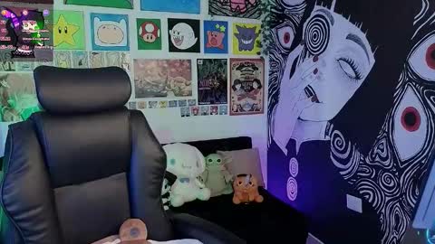 Snapshot of yuhwa chatting on 11.07.25 rawr Anne Independent model online show from 11.07.25