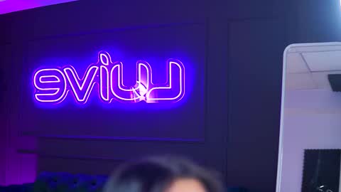 Snapshot of yuliadesirevska chatting on 11.12.25 Yulia online show from 11.12.25