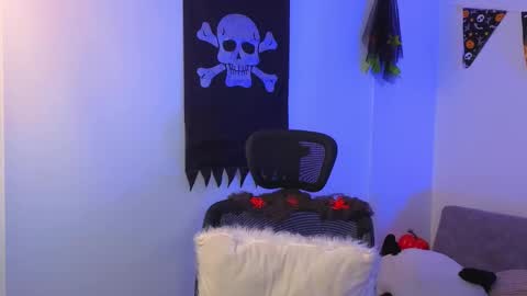 yulian_vasquez online show from 10.13.25