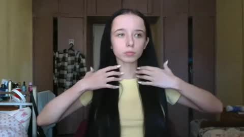 Yuliia online show from 10.04.25