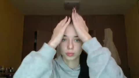 Yuliia online show from 12.22.25