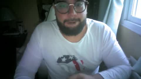 Snapshot of yulius_7 chatting on 10.30.25 yulius_7 online show from 10.30.25