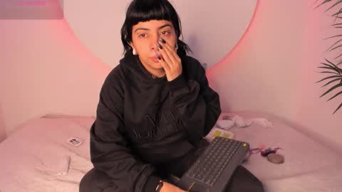 Snapshot of yumeko_jabami chatting on 09.22.25 YUMEKO online show from 09.22.25