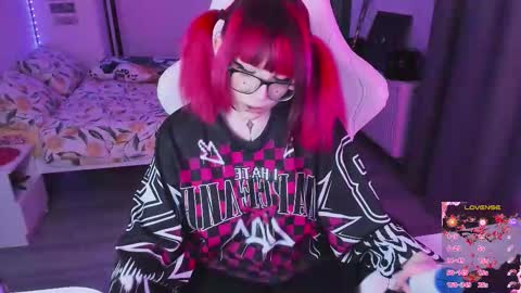 Yumi 3 online show from 03.13.26