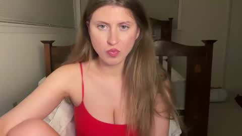 yumiandwolf online show from 03.03.26