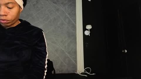 Yummyduo online show from 11.22.25