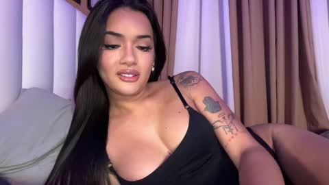 Goddes Renalyn online show from 11.13.25