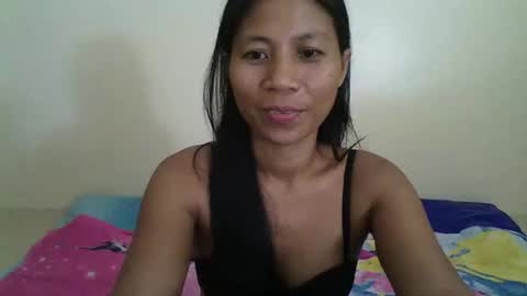 Snapshot of yuna_05 chatting on 02.19.26 yuna_05 online show from 02.19.26