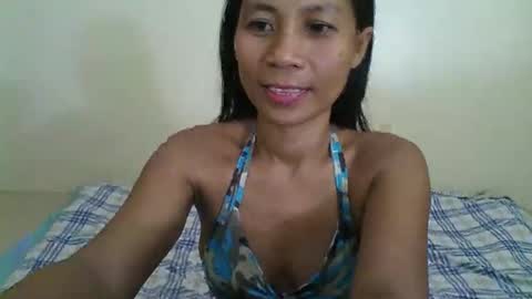 Snapshot of yuna_05 chatting on 02.23.26 yuna_05 online show from 02.23.26