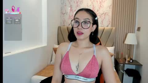 Yuna  online show from 10.02.25