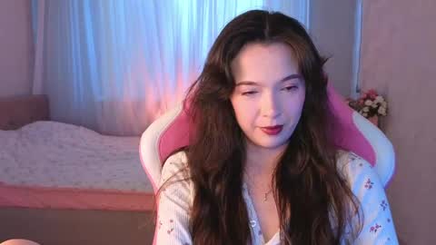 Snapshot of yuna_sunshy chatting on 05.13.26 Yuna online show from 05.13.26