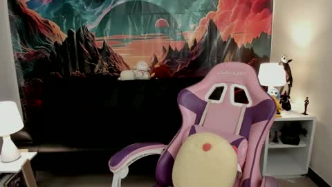 Snapshot of yunablack chatting on 10.02.25 Yuna online show from 10.02.25