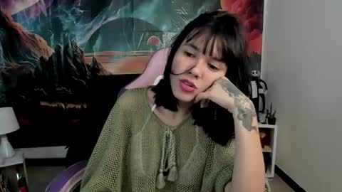 Snapshot of yunablack chatting on 11.05.25 Yuna online show from 11.05.25