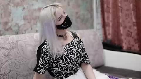 Snapshot of yunakiss chatting on 02.20.26 Yuna online show from 02.20.26