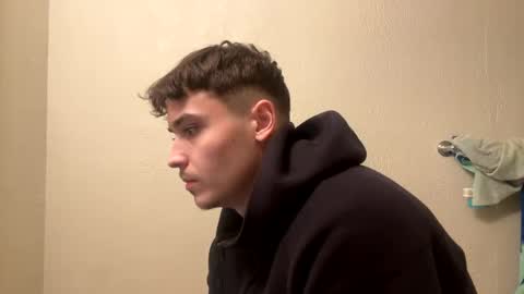 Snapshot of yungstudbev chatting on 12.16.24 yungstudbev online show from 12.16.24